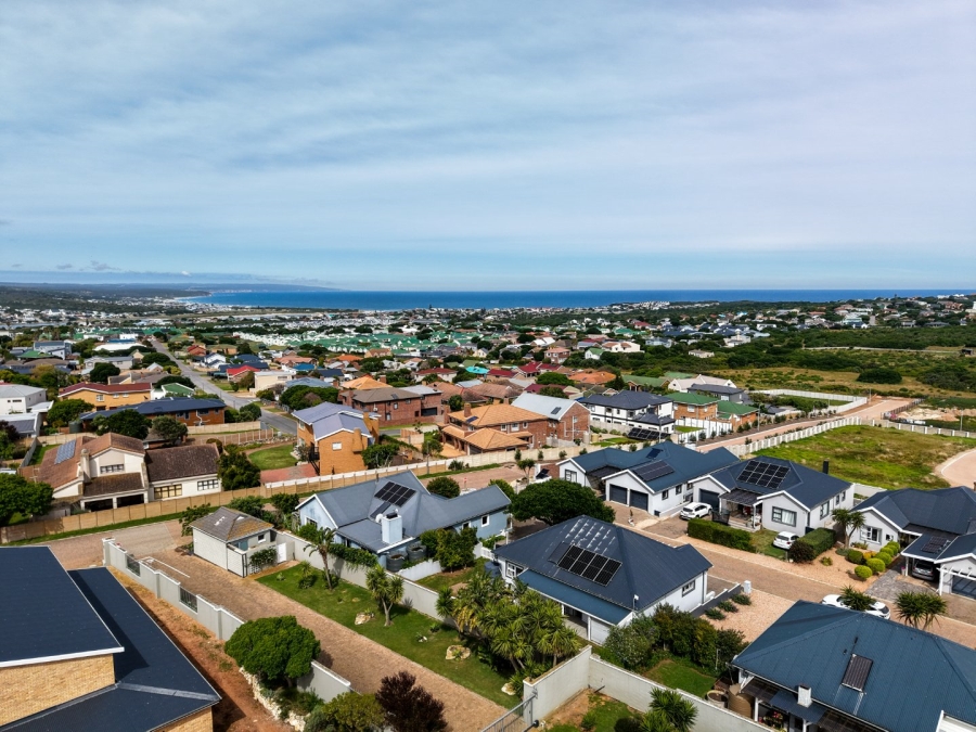 3 Bedroom Property for Sale in Stilbaai Wes Western Cape
